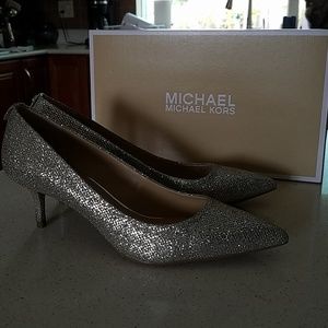 Michael Kors Silver Glitter Kitten Pumps